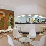 哇啦海滩酒店 埃尔阿雷纳尔