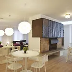 哇啦海滩酒店 酒店