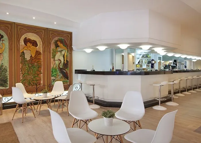 Whala!beach El Arenal (Mallorca)