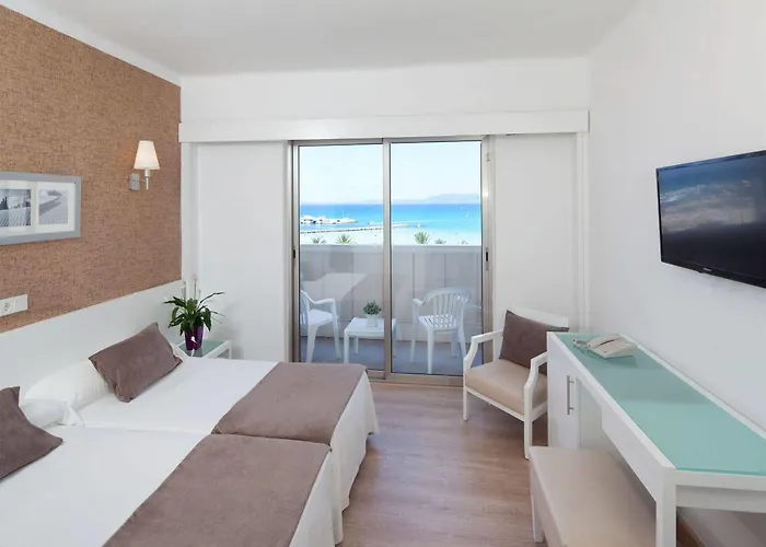 Whala!beach Hotel 3*