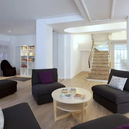 Whala!beach 3* 엘아레날